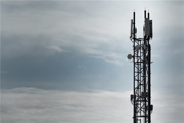 英国电信巨头沃达丰将在7城提供5G服务