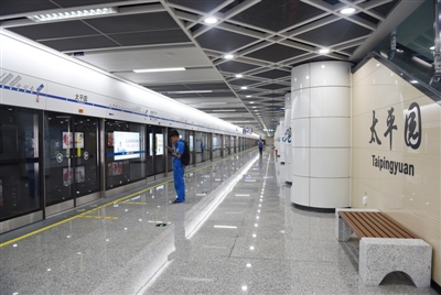 全国首个5G地铁站在成都开通